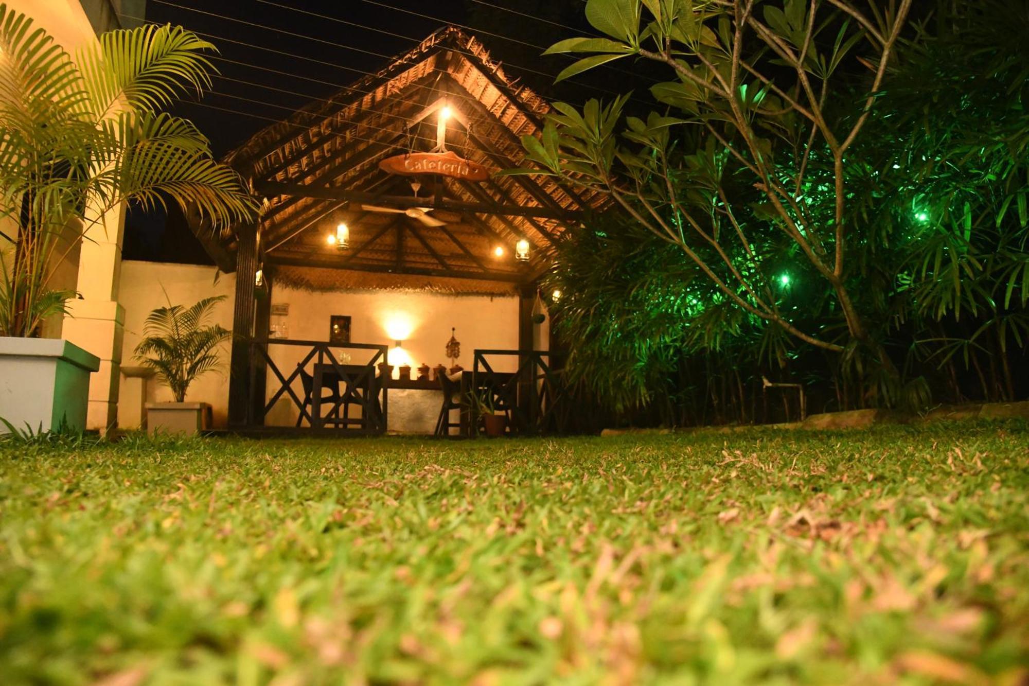 Wild Park Safari Home Stay Удавалаве Экстерьер фото